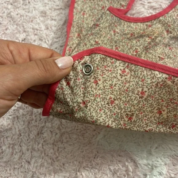 Bonpoint bi-resine and cotton bib liberty fabric